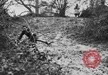 Standbild Marathon Fahrrad-Rennen Brighton England, 1931, aus Sekunde 57 historischem Filmmaterial Videoclip 65675070933