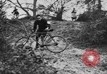 Standbild Marathon Fahrrad-Rennen Brighton England, 1931, aus Sekunde 60 historischem Filmmaterial Videoclip 65675070933