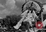 Immagine di Costume e costumi indigeni parade Porto di Spagna Trinidad, 1932, secondo 49 filmato di repertorio 65675070935