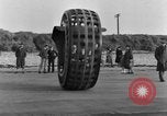 Standbild Dynasphere Weston-super-Mare Großbritannien, 1932, aus Sekunde 50 historischem Filmmaterial Videoclip 65675070938