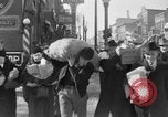 Standbild Streik Pekin Illinois USA, 1936, aus Sekunde 18 historischem Filmmaterial Videoclip 65675070939