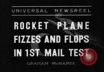 Standbild rocket Flugzeug mail Test Greenwood Lake New York USA, 1936, aus Sekunde 3 historischem Filmmaterial Videoclip 65675070941