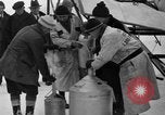 Standbild rocket Flugzeug mail Test Greenwood Lake New York USA, 1936, aus Sekunde 21 historischem Filmmaterial Videoclip 65675070941