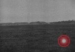 Standbild britische Flieger Ost Frankreich, 1939, aus Sekunde 52 historischem Filmmaterial Videoclip 65675070942