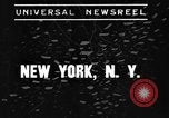 Standbild Gala Parade New York United States USA, 1939, aus Sekunde 3 historischem Filmmaterial Videoclip 65675070943