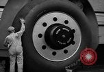 Standbild giant Snow Cruiser Pullman Illinois USA, 1939, aus Sekunde 6 historischem Filmmaterial Videoclip 65675070945
