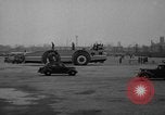 Standbild giant Snow Cruiser Pullman Illinois USA, 1939, aus Sekunde 12 historischem Filmmaterial Videoclip 65675070945