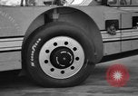 Standbild giant Snow Cruiser Pullman Illinois USA, 1939, aus Sekunde 14 historischem Filmmaterial Videoclip 65675070945