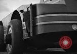 Standbild giant Snow Cruiser Pullman Illinois USA, 1939, aus Sekunde 22 historischem Filmmaterial Videoclip 65675070945
