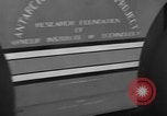 Standbild giant Snow Cruiser Pullman Illinois USA, 1939, aus Sekunde 38 historischem Filmmaterial Videoclip 65675070945
