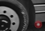 Standbild giant Snow Cruiser Pullman Illinois USA, 1939, aus Sekunde 40 historischem Filmmaterial Videoclip 65675070945