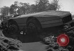 Standbild giant Snow Cruiser Pullman Illinois USA, 1939, aus Sekunde 50 historischem Filmmaterial Videoclip 65675070945