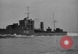 Standbild Frachter im Englischen Kanal, 1939, aus Sekunde 6 historischem Filmmaterial Videoclip 65675070950