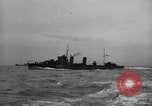 Standbild Frachter im Englischen Kanal, 1939, aus Sekunde 33 historischem Filmmaterial Videoclip 65675070950