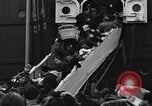 Standbild Massenmigration Venedig Italien, 1939, aus Sekunde 32 historischem Filmmaterial Videoclip 65675070952