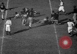 Standbild American Football Match Jacksonville Florida USA, 1939, aus Sekunde 35 historischem Filmmaterial Videoclip 65675070955