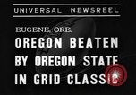 Standbild American Football Match Eugene Oregon USA, 1939, aus Sekunde 9 historischem Filmmaterial Videoclip 65675070956