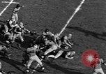 Standbild American Football Match Eugene Oregon USA, 1939, aus Sekunde 21 historischem Filmmaterial Videoclip 65675070956