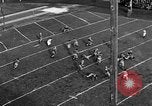 Standbild American Football Match Eugene Oregon USA, 1939, aus Sekunde 29 historischem Filmmaterial Videoclip 65675070956
