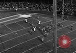 Standbild American Football Match Eugene Oregon USA, 1939, aus Sekunde 34 historischem Filmmaterial Videoclip 65675070956