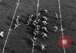 Standbild American Football Match Eugene Oregon USA, 1939, aus Sekunde 52 historischem Filmmaterial Videoclip 65675070956