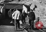 Immagine di Esplosione di una miniera Madrid New Mexico USA, 1932, secondo 34 filmato di repertorio 65675070964
