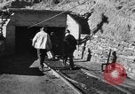 Immagine di Esplosione di una miniera Madrid New Mexico USA, 1932, secondo 36 filmato di repertorio 65675070964