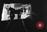Immagine di Esplosione di una miniera Madrid New Mexico USA, 1932, secondo 55 filmato di repertorio 65675070964