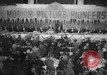 Immagine di Motion Picture pionieri New York United States USA, 1952, secondo 42 filmato di repertorio 65675070967