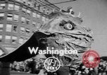 Immagine di Santa Claus Parade Seattle Washington USA, 1952, secondo 3 filmato di repertorio 65675070969