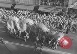 Immagine di Santa Claus Parade Seattle Washington USA, 1952, secondo 23 filmato di repertorio 65675070969