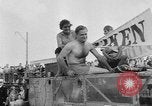 Standbild amphibischen Jeep Dänemark, 1951, aus Sekunde 23 historischem Filmmaterial Videoclip 65675070973