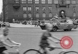 Standbild amphibischen Jeep Dänemark, 1951, aus Sekunde 39 historischem Filmmaterial Videoclip 65675070973