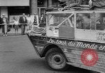 Standbild amphibischen Jeep Dänemark, 1951, aus Sekunde 43 historischem Filmmaterial Videoclip 65675070973