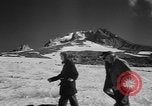 Standbild Produktion von Film Oregon United States USA, 1951, aus Sekunde 41 historischem Filmmaterial Videoclip 65675070976