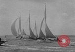 Immagine di Yachts Canale in inglese, 1951, secondo 6 filmato di repertorio 65675070977