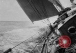 Immagine di Yachts Canale in inglese, 1951, secondo 25 filmato di repertorio 65675070977