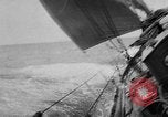 Immagine di Yachts Canale in inglese, 1951, secondo 26 filmato di repertorio 65675070977