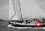 Immagine di Yachts Canale in inglese, 1951, secondo 31 filmato di repertorio 65675070977
