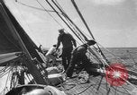 Immagine di Yachts Canale in inglese, 1951, secondo 33 filmato di repertorio 65675070977