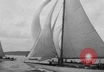Immagine di Yachts Canale in inglese, 1951, secondo 36 filmato di repertorio 65675070977