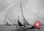 Immagine di Yachts Canale in inglese, 1951, secondo 60 filmato di repertorio 65675070977