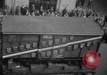 Immagine di Treno di doni New York City USA, 1949, secondo 47 filmato di repertorio 65675070978