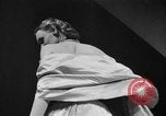Immagine di Sfilata di moda New York United States USA, 1949, secondo 22 filmato di repertorio 65675070979