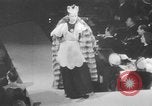 Immagine di Sfilata di moda New York United States USA, 1949, secondo 59 filmato di repertorio 65675070979