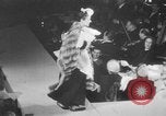 Immagine di Sfilata di moda New York United States USA, 1949, secondo 60 filmato di repertorio 65675070979
