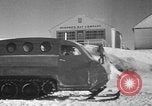 Standbild Motorschlitten Manitoba Kanada, 1949, aus Sekunde 11 historischem Filmmaterial Videoclip 65675070982