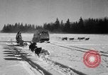 Standbild Motorschlitten Manitoba Kanada, 1949, aus Sekunde 36 historischem Filmmaterial Videoclip 65675070982