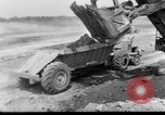Standbild Staudamm im Bau United States USA, 1956, aus Sekunde 21 historischem Filmmaterial Videoclip 65675070983