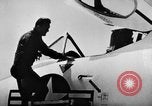 Standbild ersten Testflug der Douglas F5D Skylancer Flugzeuge California USA, 1956, aus Sekunde 6 historischem Filmmaterial Videoclip 65675070984